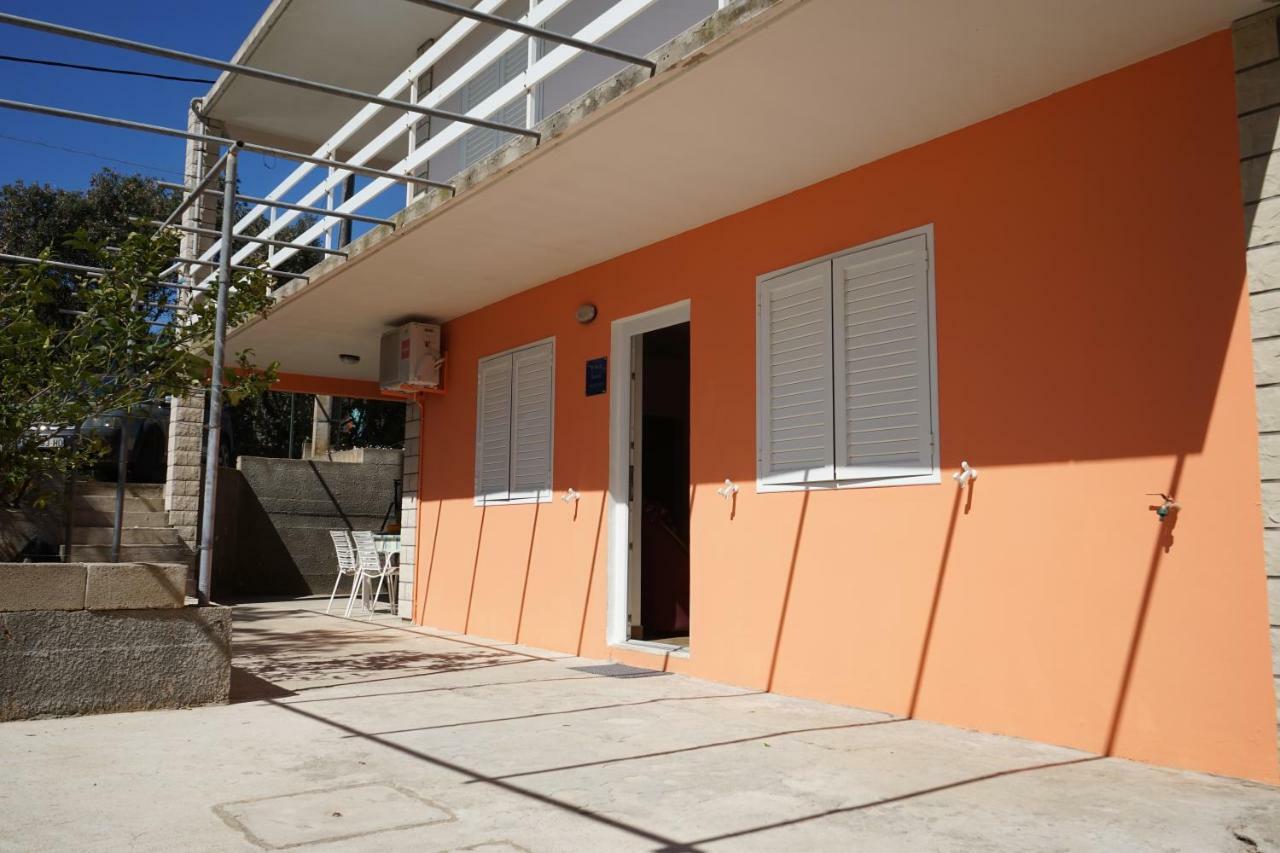 Tania Apartment Prizba Bagian luar foto